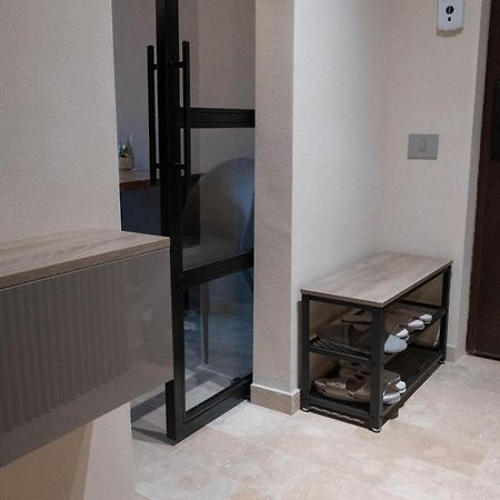 Cosy 2 Rooms Apartment In The Center Of The City Bucharest Exterior photo